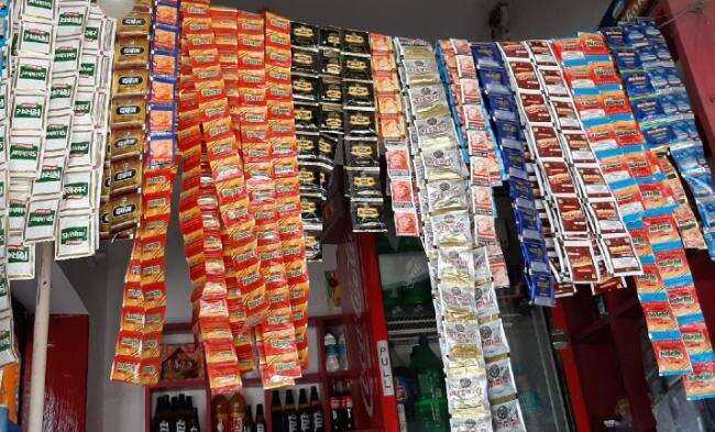 अन्न औषध प्रशासनाच्या नाशिकमधील कारवाईत आढळला १८ लाखाचा गुटखा