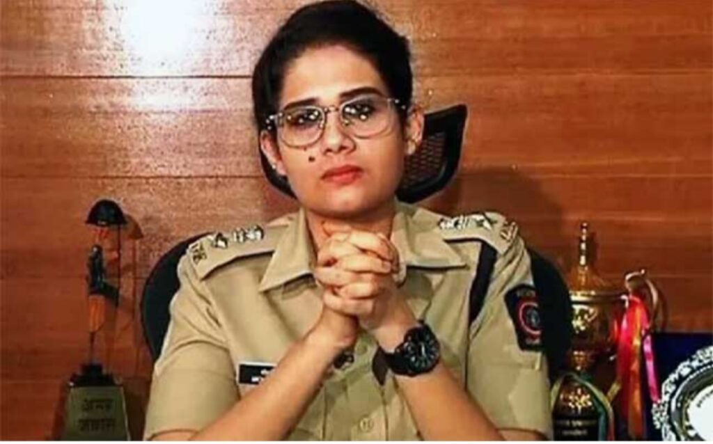 देशातील आयपीएस अधिकाऱ्यांना बड्या आयपीएस अधिकाऱ्याच्या नावाने गंडा