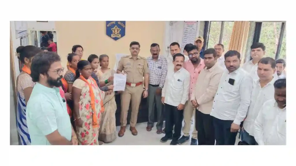 अल्पवयीन मुलीवर बलात्कार करणाऱ्या डॉक्टरला फाशी द्या; शिवसेनेचा कठोर इशारा, २४ तासांत कारवाई न झाल्यास ‘शिवसेना स्टाईल’ धडा शिकवणार!