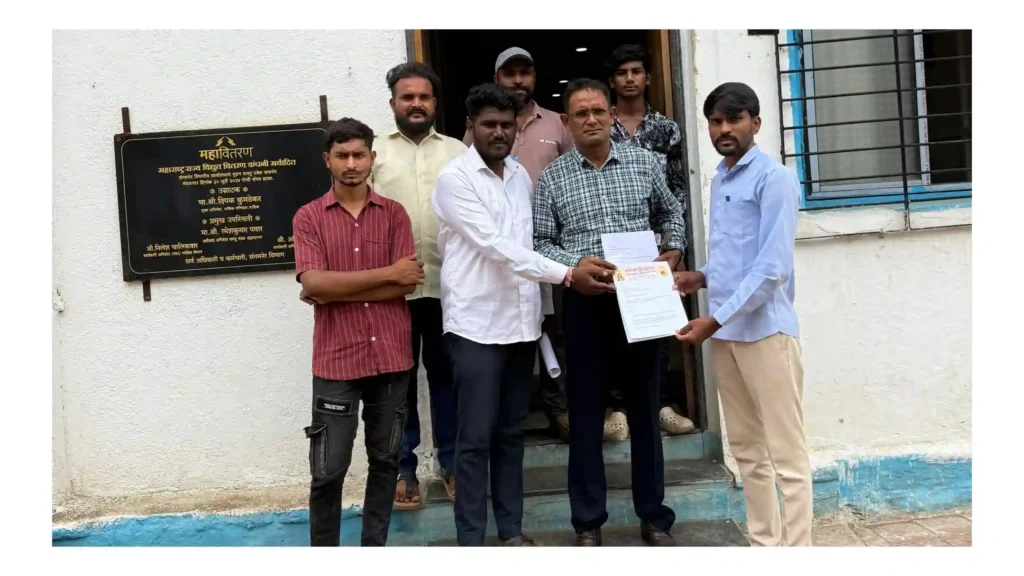 संगमनेरमध्ये वीजपुरवठ्याच्या समस्येने नागरिक हैराण; संभाजी ब्रिगेडची नुकसान भरपाईची मागणी