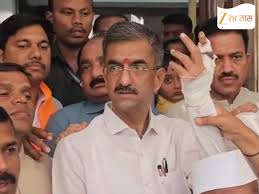 रविवार विशेष लेख — सातार्याचा कृष्णकाठ काळवंडला