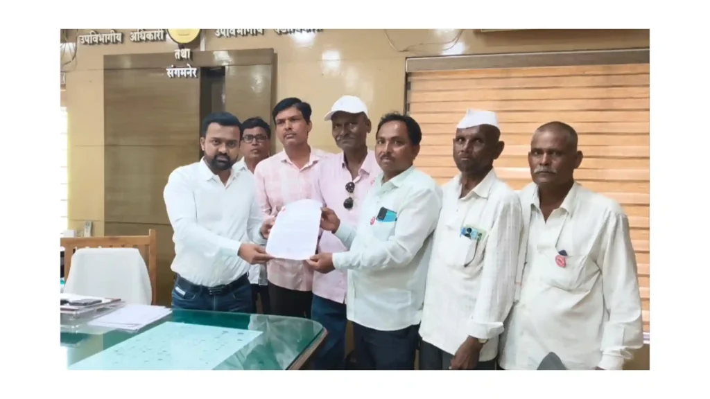 पीकविमा भरपाई न मिळाल्यास संगमनेर तालुका कृषी अधिकारी कार्यालयात बेमुदत ठिय्या आंदोलन! शेतकरी संघटना व तालुक्यातील विमाधारक शेतकऱ्यांचा इशारा